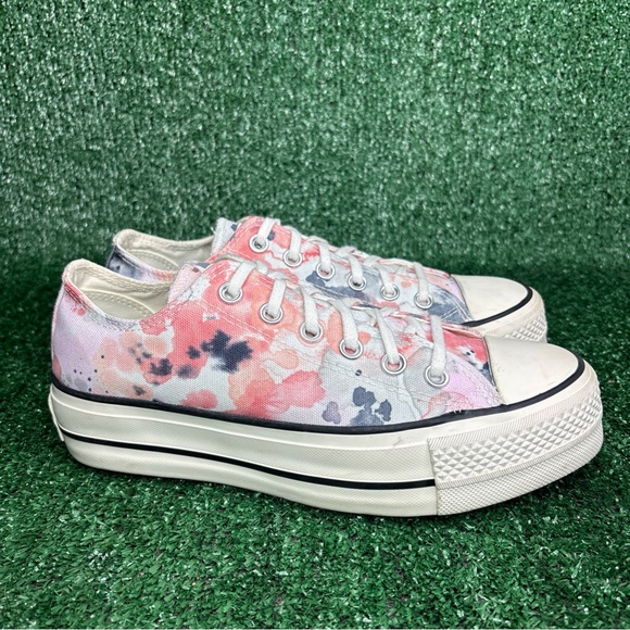 Converse Chuck Taylor All Star Platform Low Top Floral Lace Up Shoes Women’s 7.5 - Picture 1 of 12